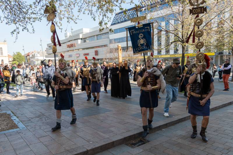 2025_04_12_varosi keresztut_33.jpg